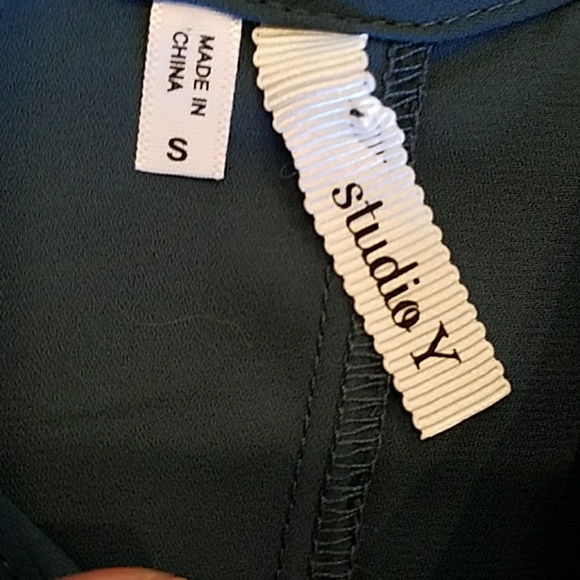 Studio Y Blouse - Picture 2 of 8